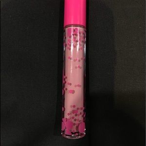 Coloured Raine frappe liquid lipstick